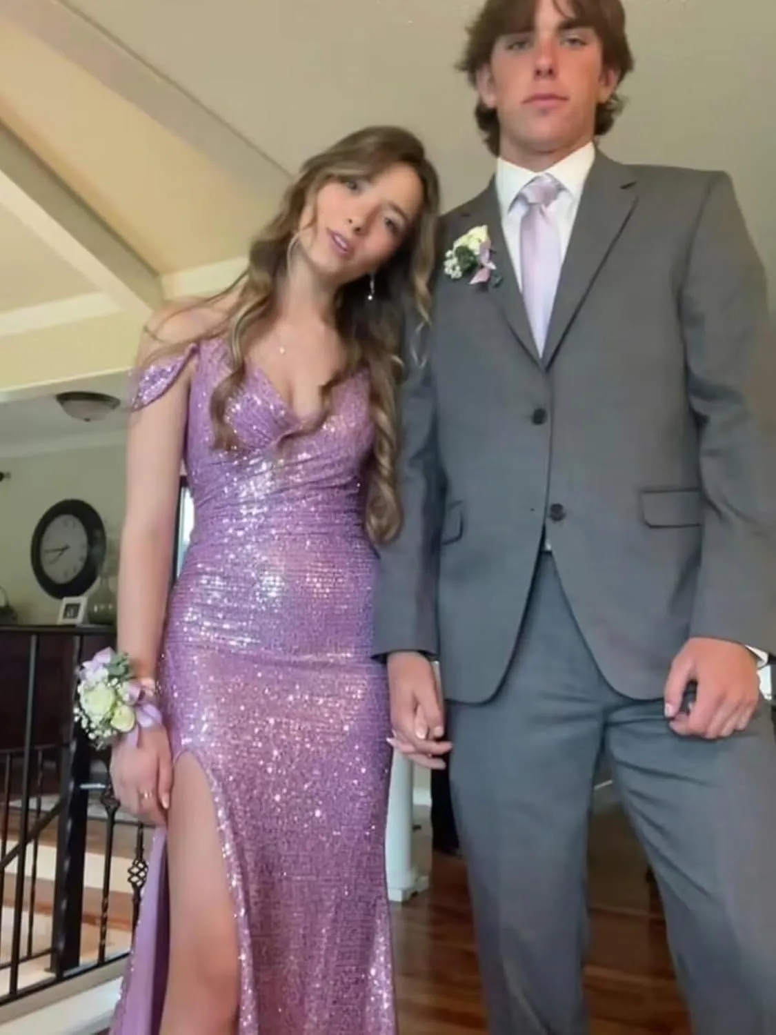 BANTRATIC Sequin Mermaid Prom Dress for Women Long Off Shoulder Sparkly Bridesmaid Dresses with Slit Formal Evening Gown