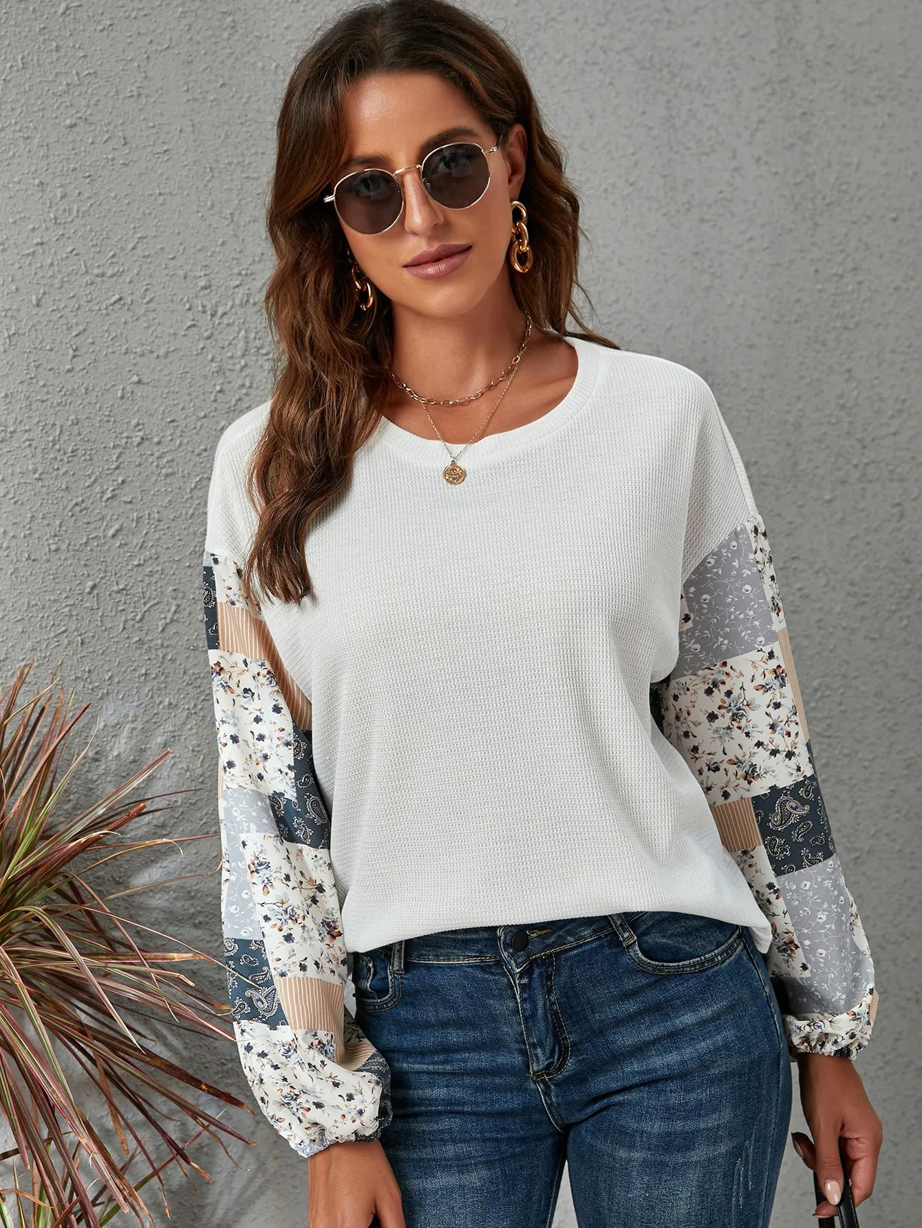 Casual Ditsy Floral Long Sleeve Round Neck Regular Women T-Shirt