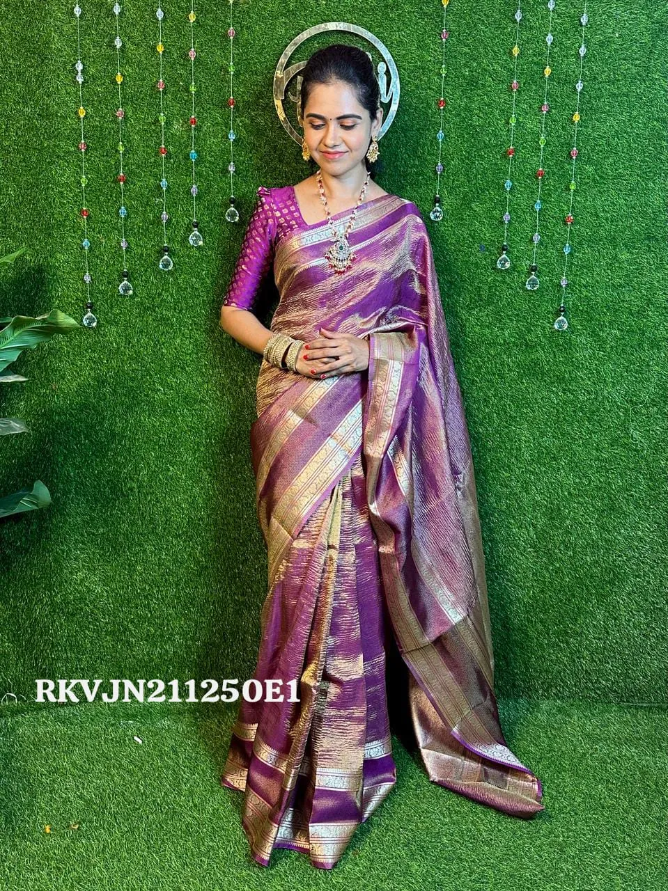 crushed soft tissue sarees.