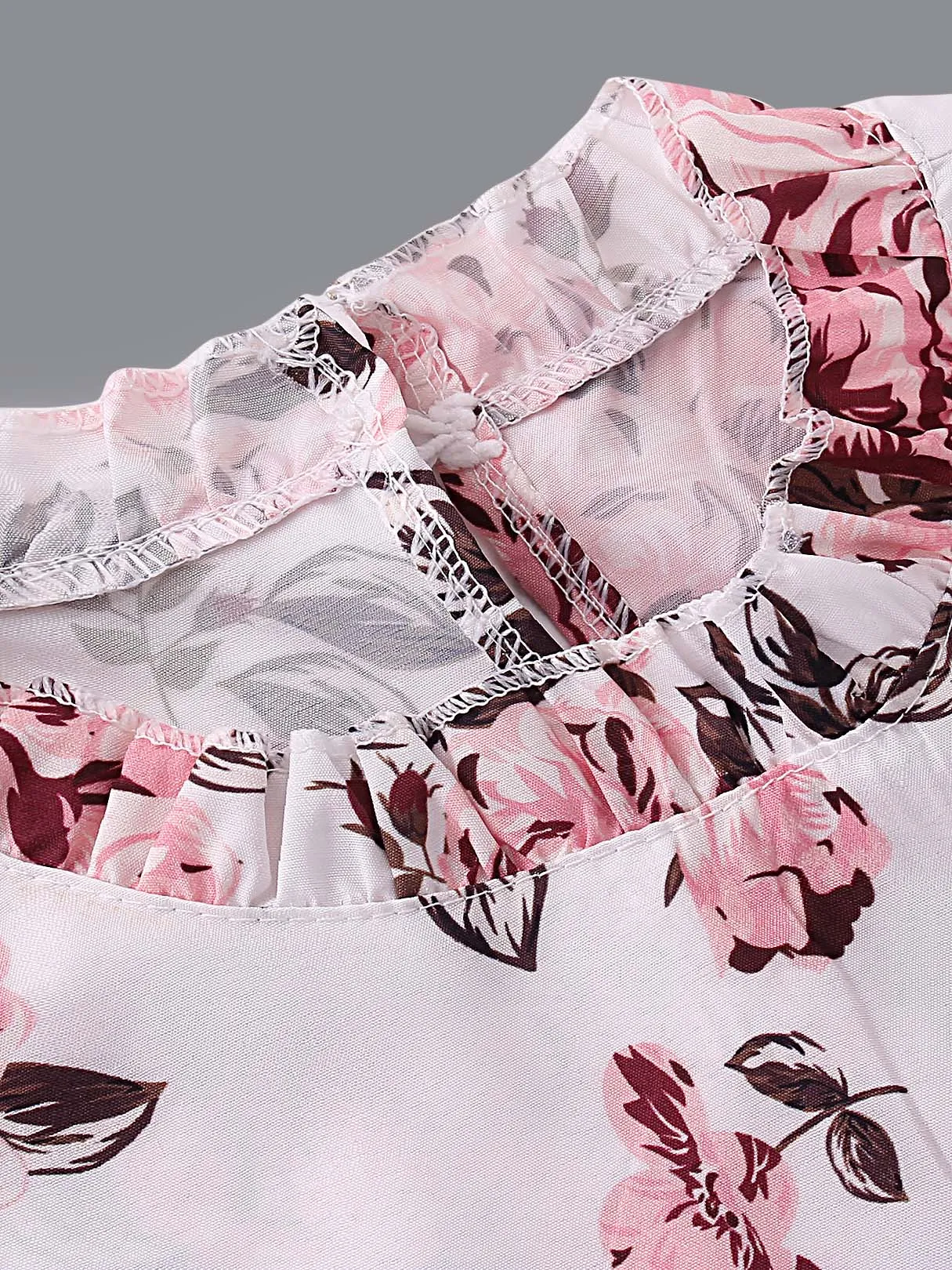 Custom Round Neck Floral Print Short Sleeve Flounced Hem White Top