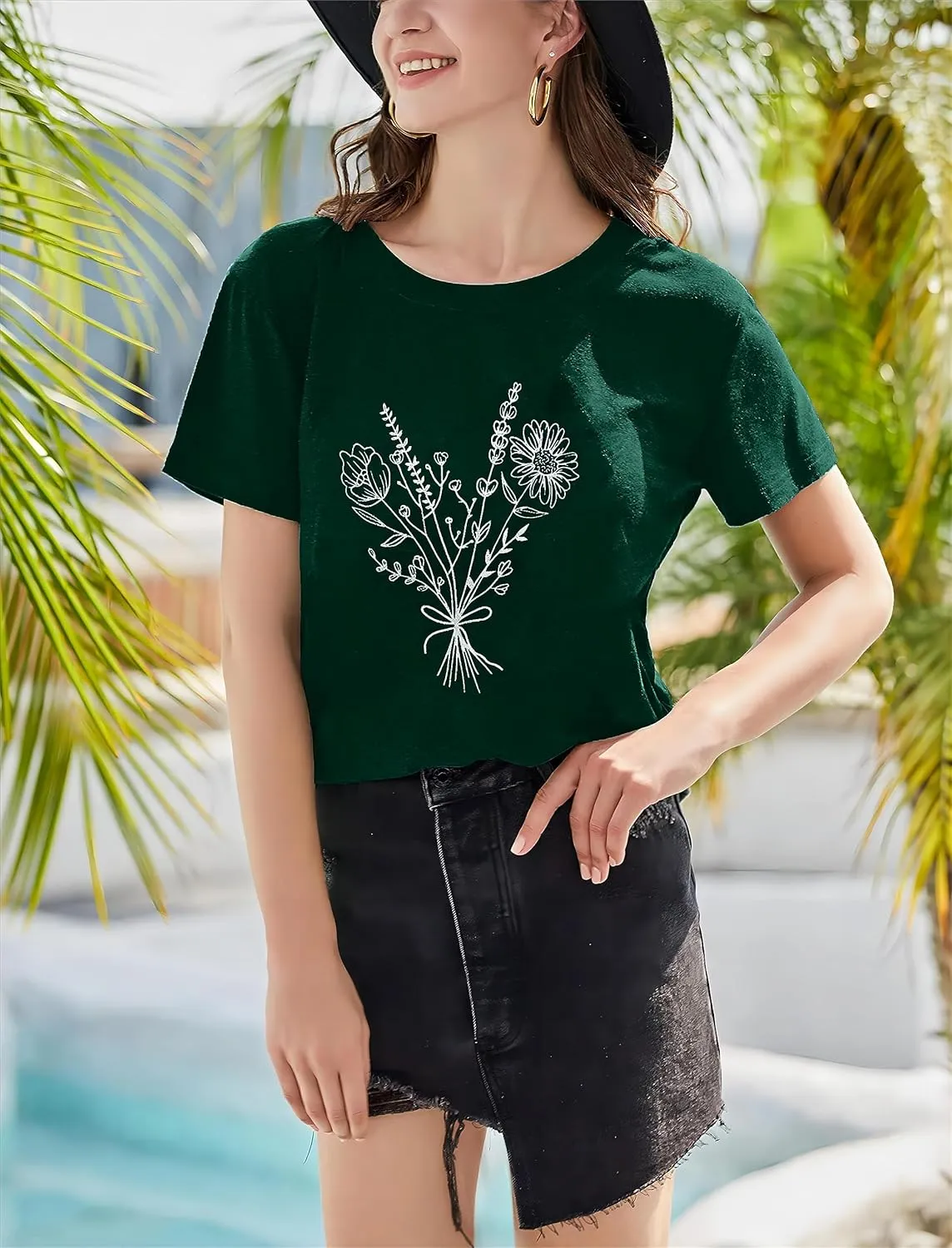 Floral Shirts for Women Boho Wildflower Graphic Workout T Shirts Summer Short Sleeve Nature Tee Tops