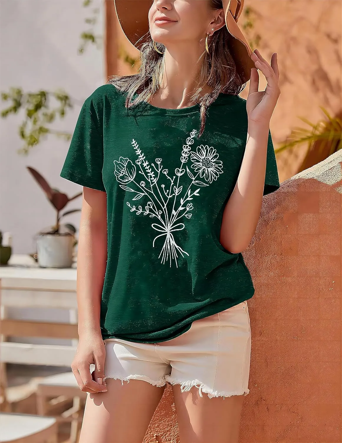 Floral Shirts for Women Boho Wildflower Graphic Workout T Shirts Summer Short Sleeve Nature Tee Tops