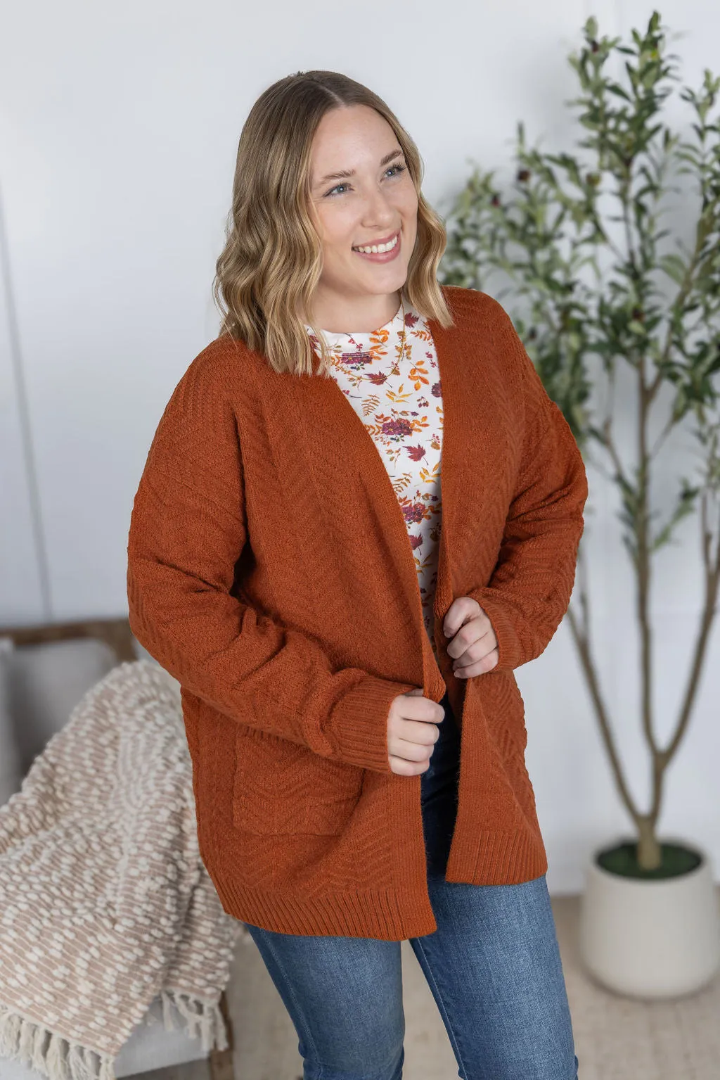 IN PRODUCTION Billie Open Knit Cardigan - Rust