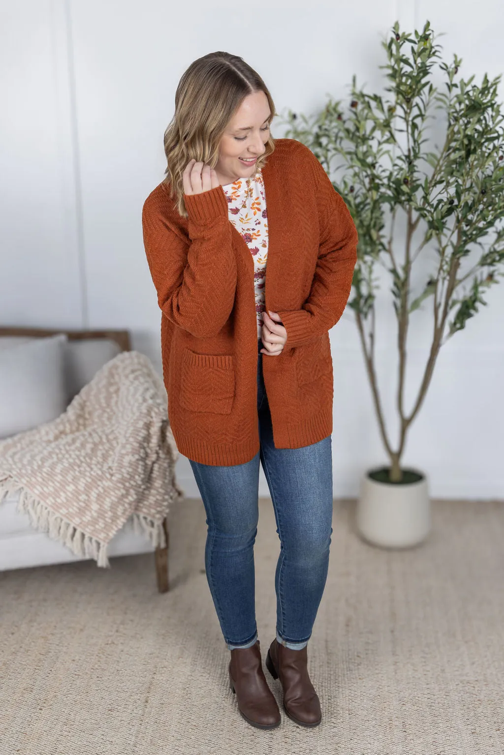 IN PRODUCTION Billie Open Knit Cardigan - Rust