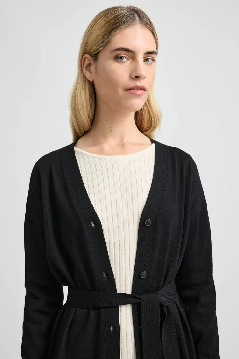 Long V Cardigan | Black