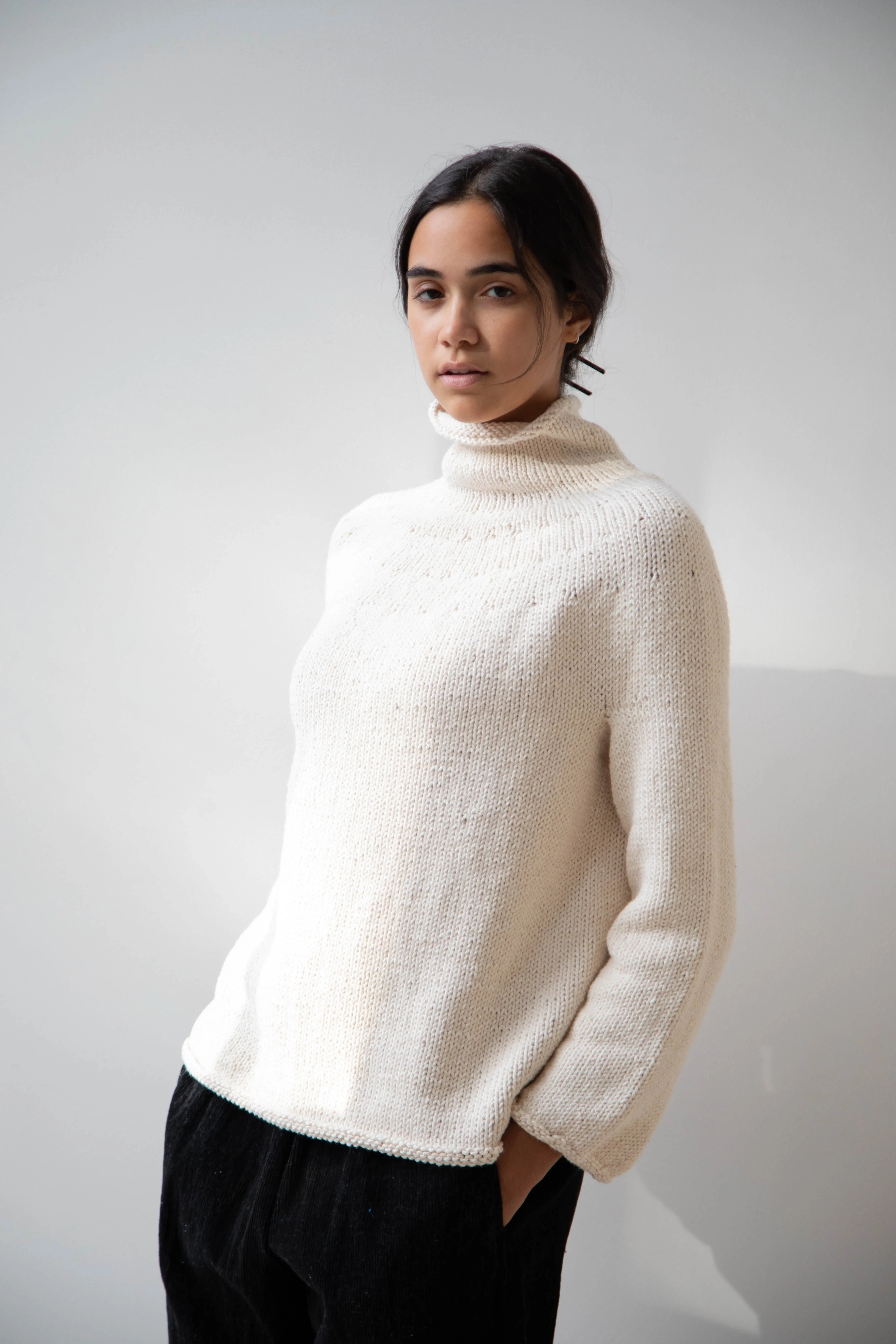 Nitto Café da Manha Sweater in Off White