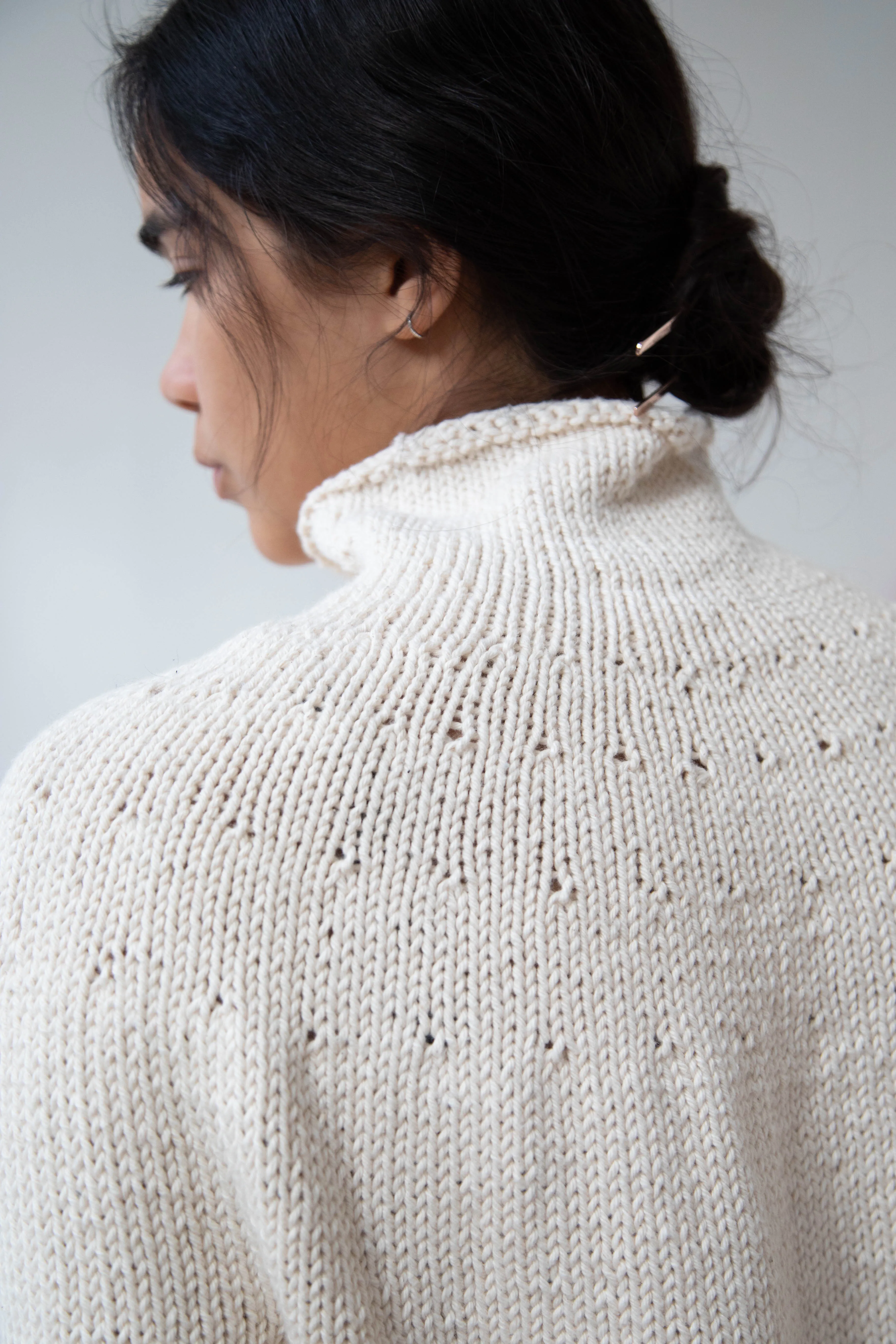 Nitto Café da Manha Sweater in Off White