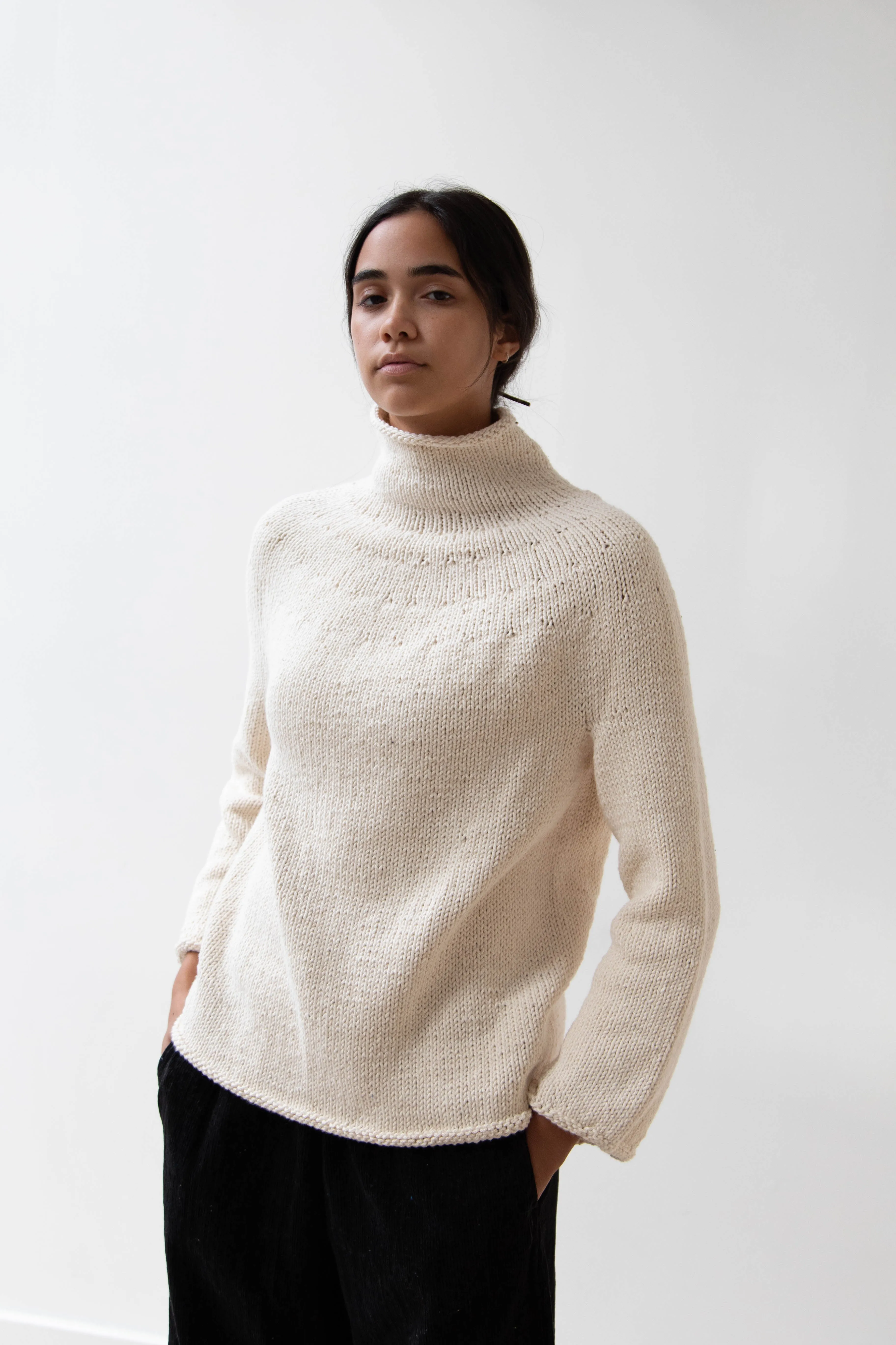 Nitto Café da Manha Sweater in Off White
