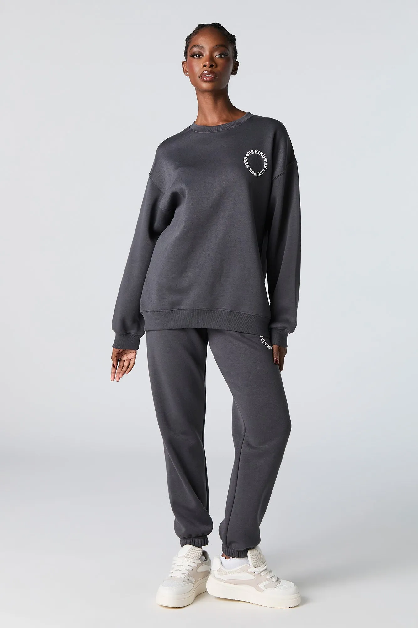 Oversized Graphic Fleece Sweatshirt