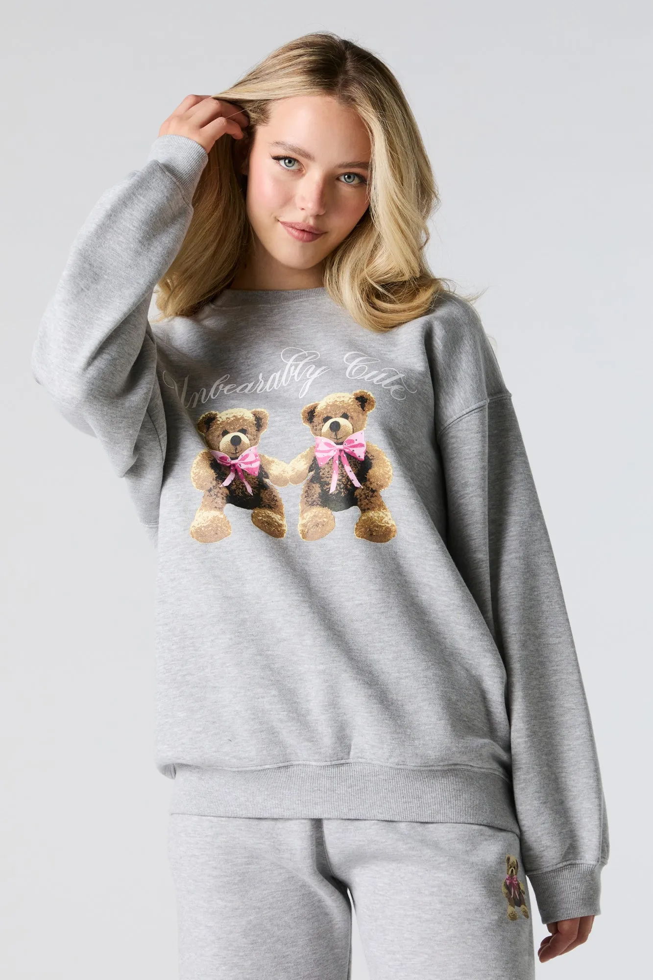 Oversized Graphic Fleece Sweatshirt