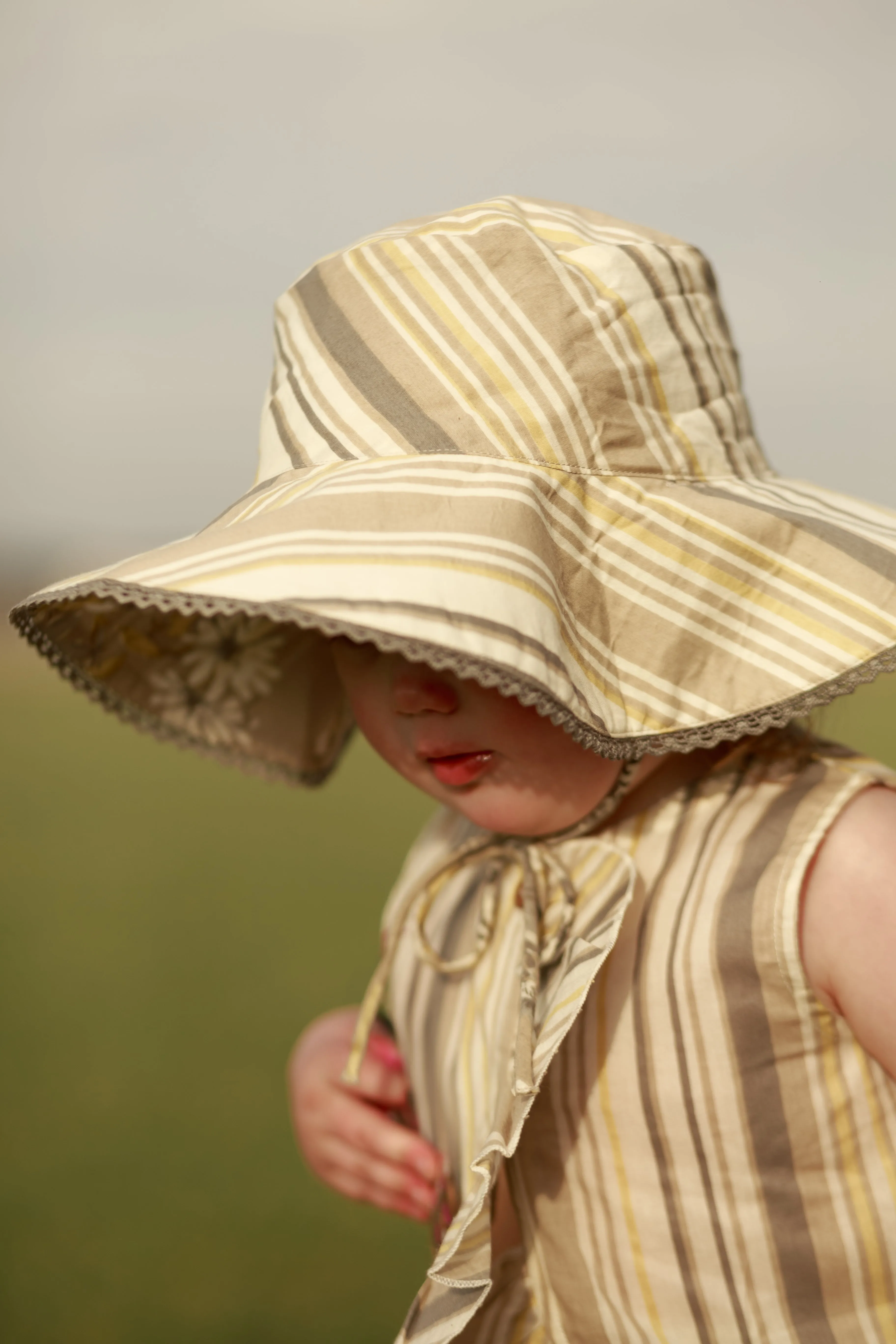 Reversible Brown Floral & stripe Kids' Sun Hat with Lace Detail