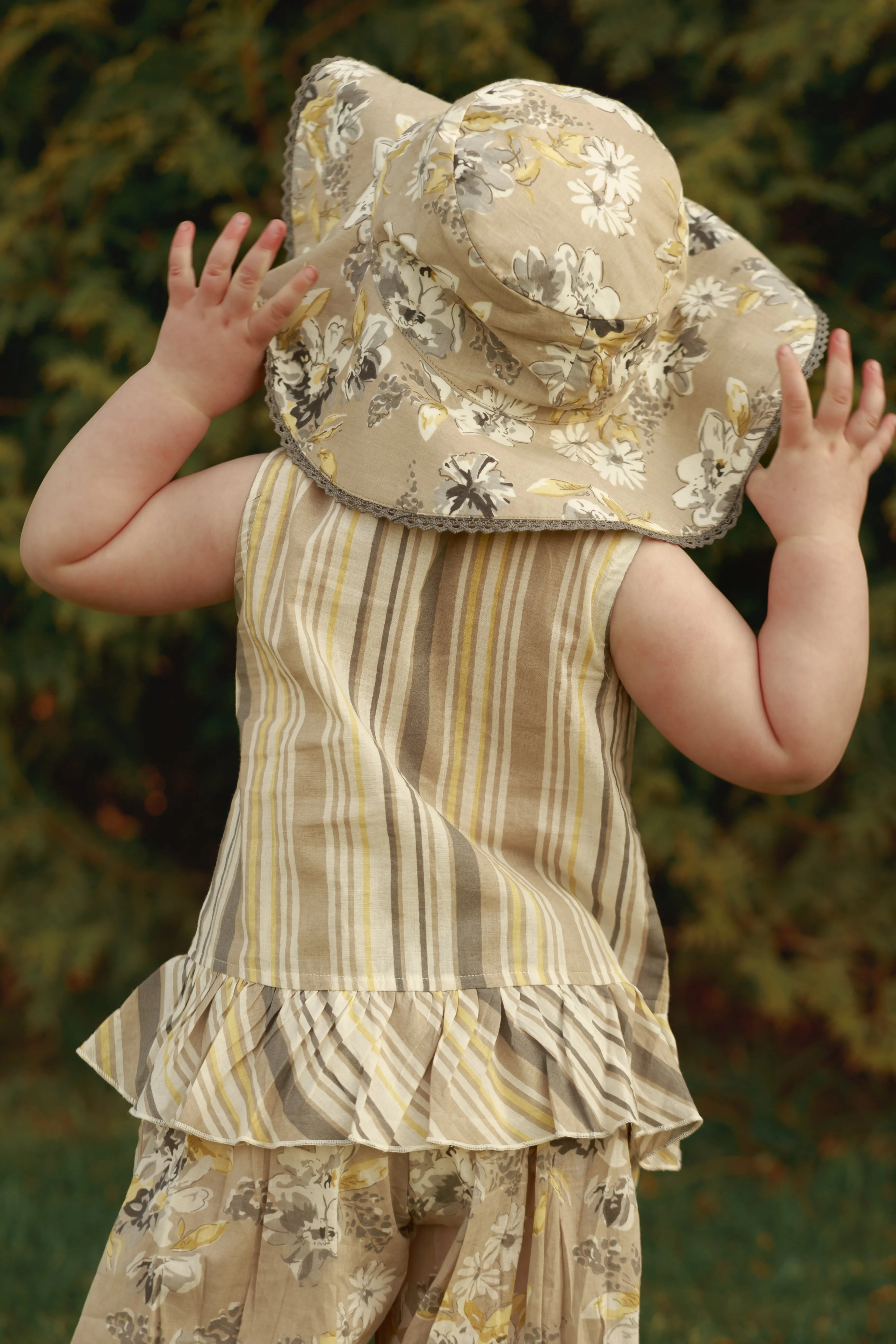 Reversible Brown Floral & stripe Kids' Sun Hat with Lace Detail