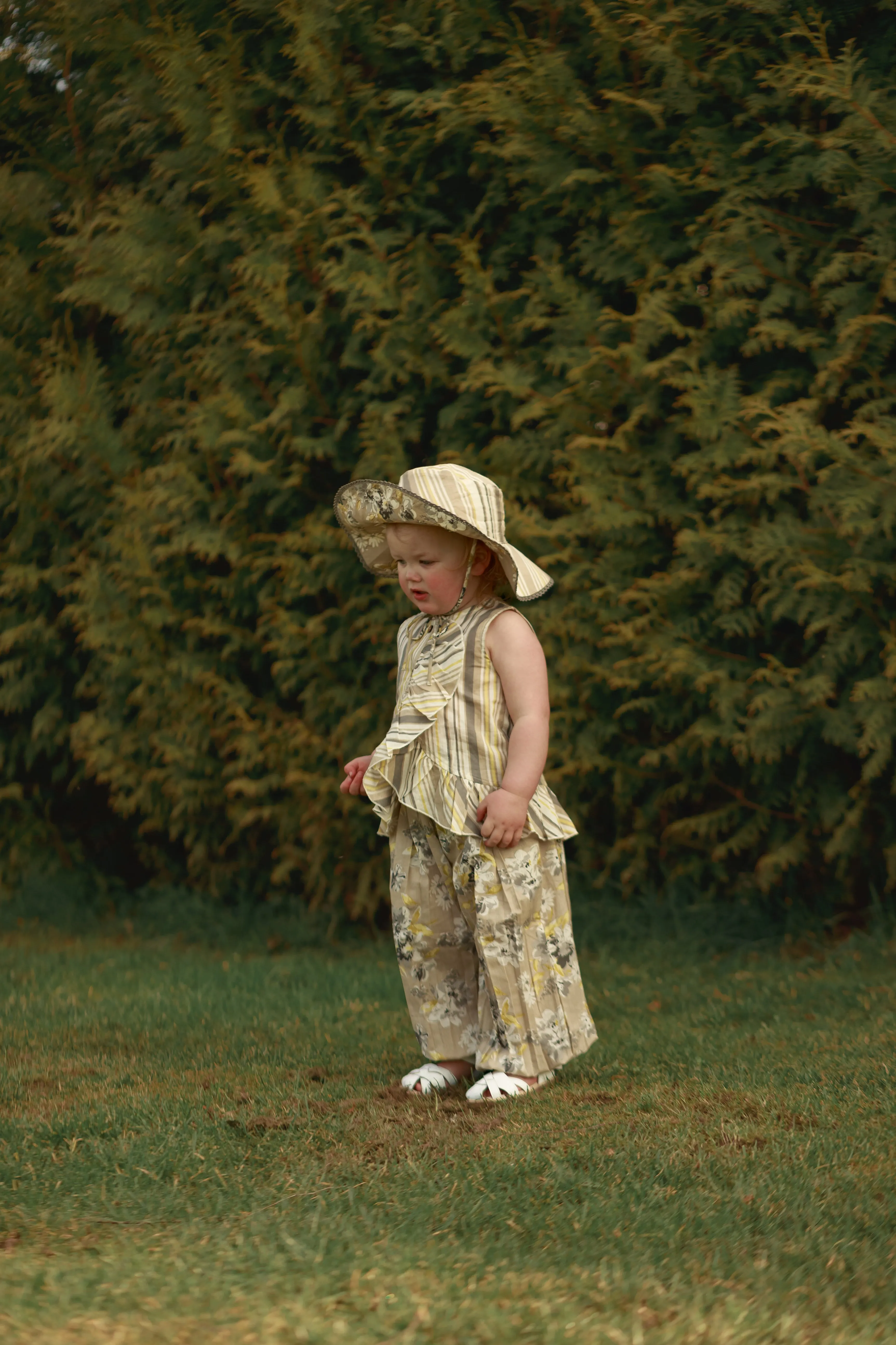 Reversible Brown Floral & stripe Kids' Sun Hat with Lace Detail